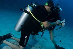 PADI divemaster course